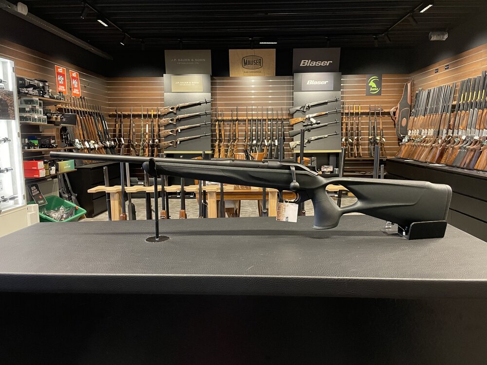 Blaser R8 Professional Success  (Links) 