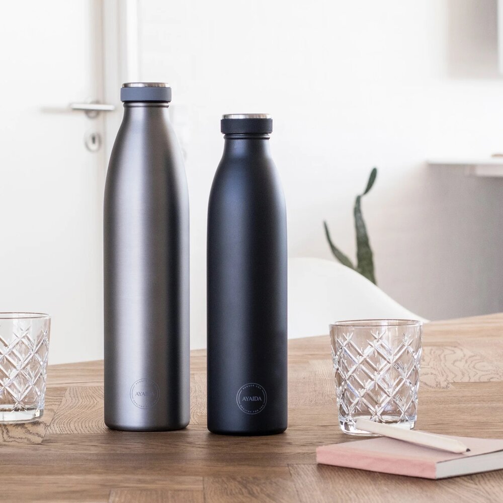 Drinking Bottle Matte Black AYA&amp;IDA