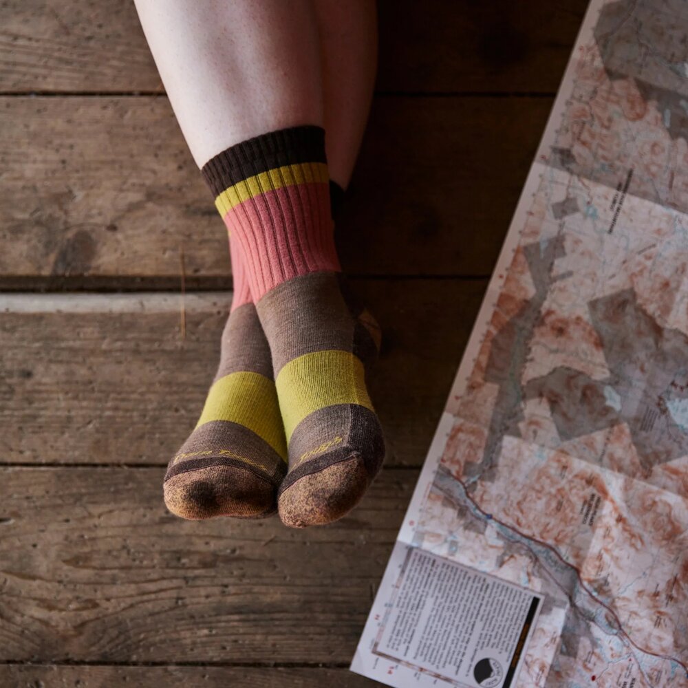 Darn Tough Women&#039;s Heady Betty Micro Crew Lightweight Hiking Sock