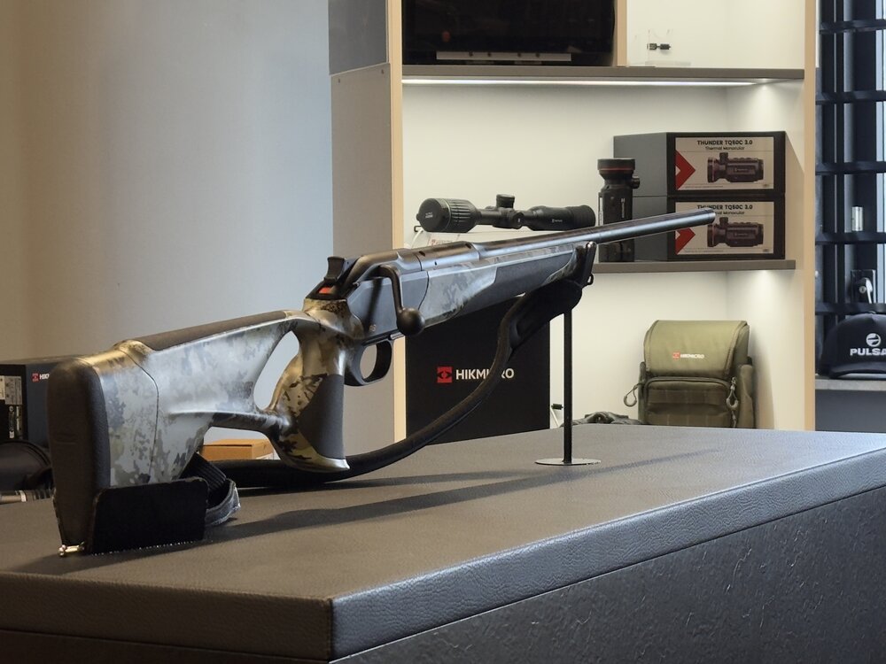 Blaser R8 Camo .30-06 DEMO